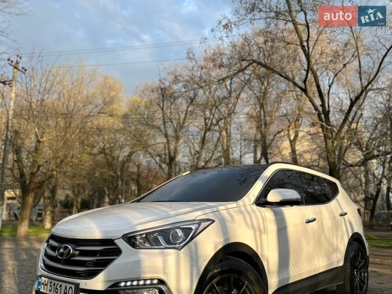 Позашляховик / Кросовер Hyundai Santa FE 2017 в Одесі