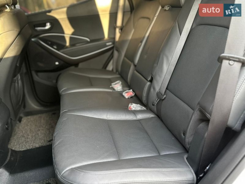 Позашляховик / Кросовер Hyundai Santa FE 2017 в Одесі