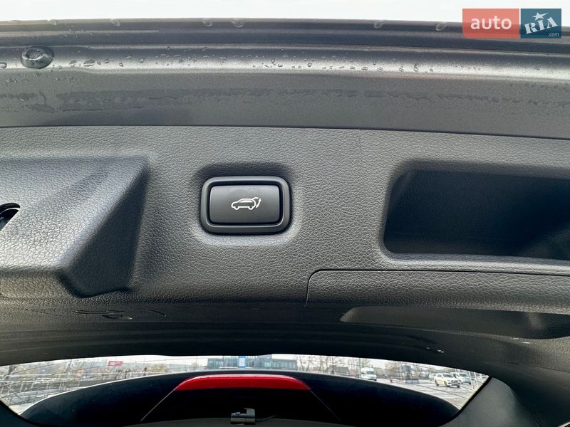 Внедорожник / Кроссовер Hyundai Santa FE 2020 в Киеве