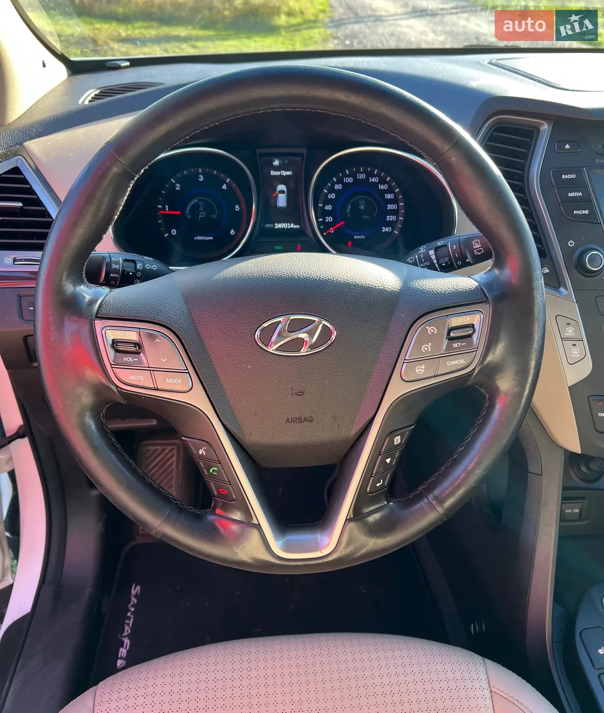 2014 Hyundai Santa Fe - мініатюра 11