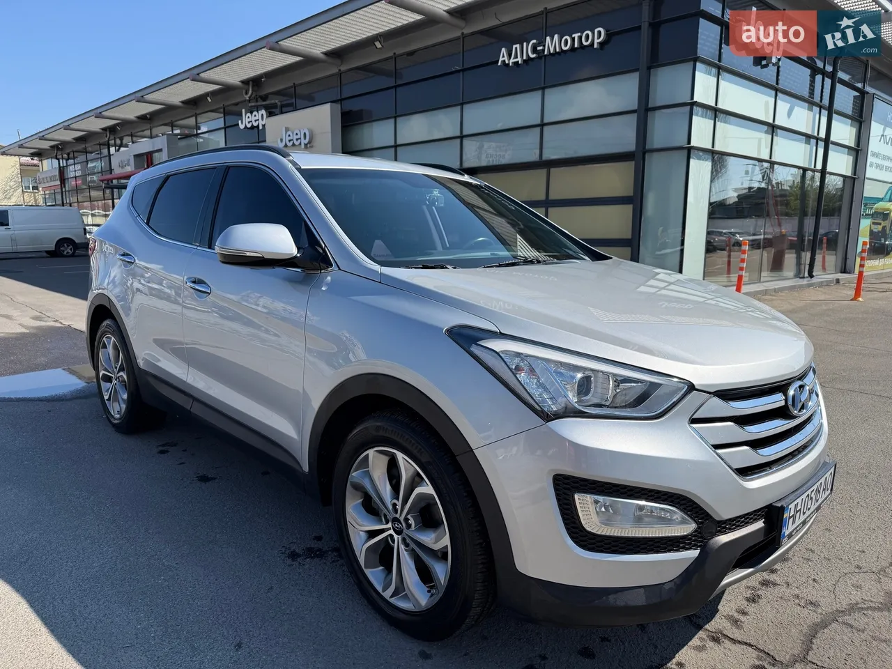 2014 Hyundai Santa Fe - мініатюра 17