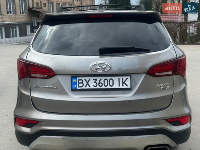 Внедорожник / Кроссовер Hyundai Santa FE 2016 в Каменец-Подольском