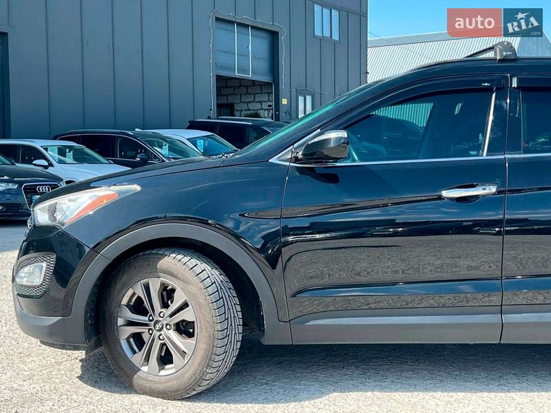Внедорожник / Кроссовер Hyundai Santa FE 2015 в Львове фото 5 Внедорожник / Кроссовер Hyundai Santa FE 2015 в Львове