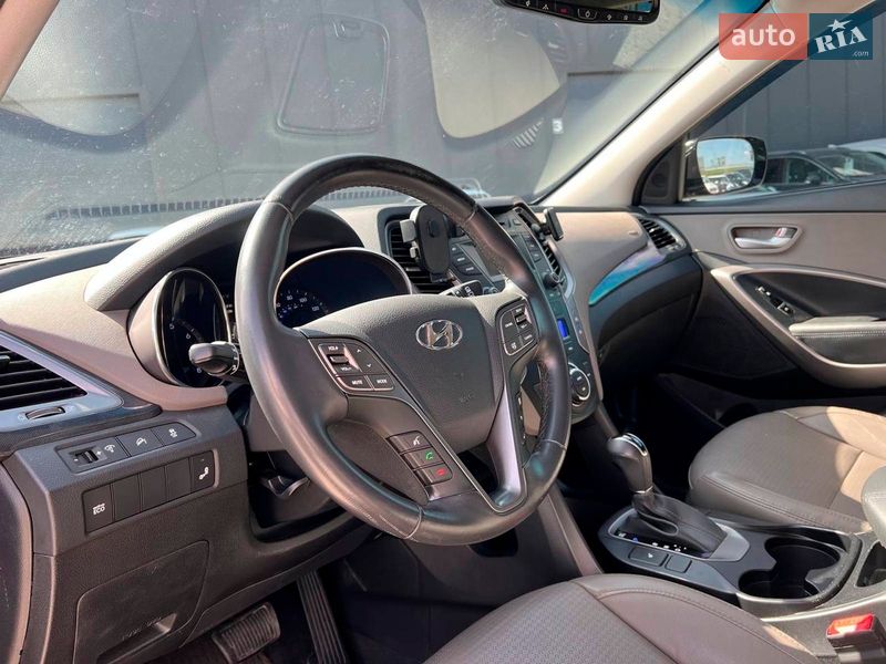 Внедорожник / Кроссовер Hyundai Santa FE 2015 в Львове фото 20 Внедорожник / Кроссовер Hyundai Santa FE 2015 в Львове