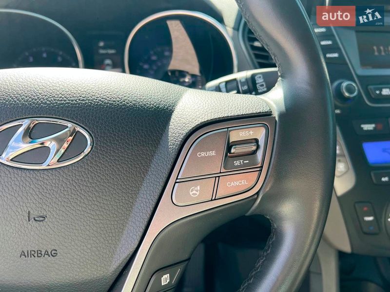 Внедорожник / Кроссовер Hyundai Santa FE 2015 в Львове фото 26 Внедорожник / Кроссовер Hyundai Santa FE 2015 в Львове