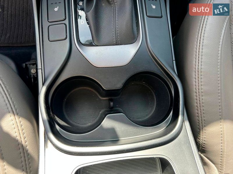 Внедорожник / Кроссовер Hyundai Santa FE 2015 в Львове фото 35 Внедорожник / Кроссовер Hyundai Santa FE 2015 в Львове