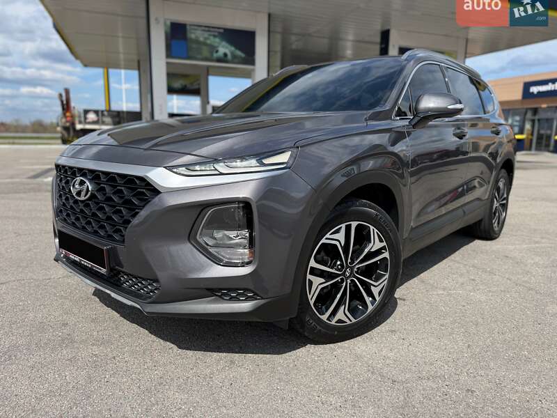 Внедорожник / Кроссовер Hyundai Santa FE 2018 в Днепре