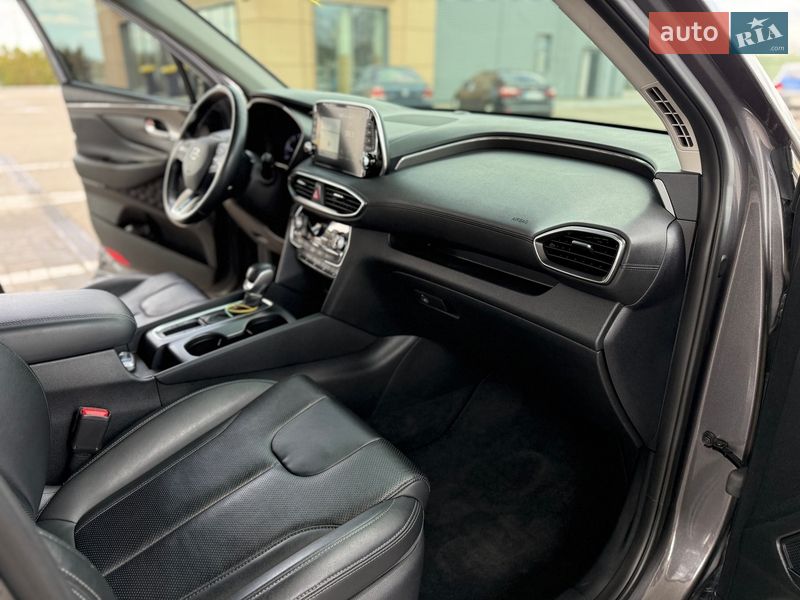 Внедорожник / Кроссовер Hyundai Santa FE 2018 в Днепре