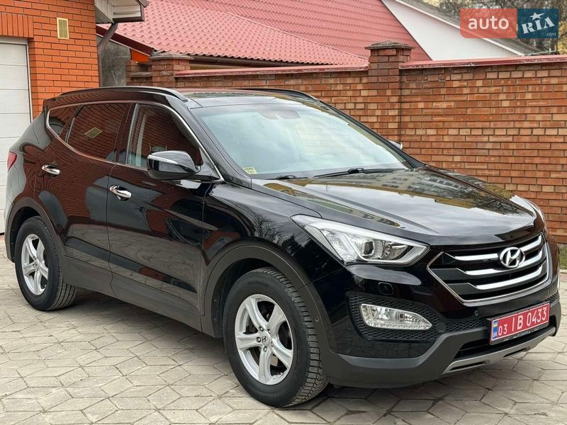 Позашляховик / Кросовер Hyundai Santa FE 2014 в Рівному