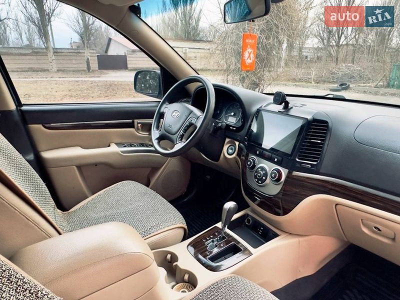 Позашляховик / Кросовер Hyundai Santa FE 2010 в Запоріжжі