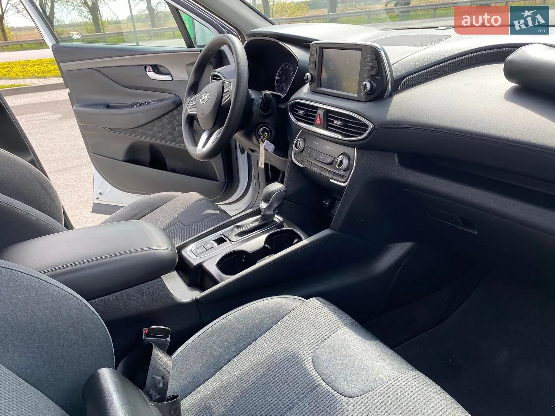 2019 Hyundai Santa Fe - мініатюра 32