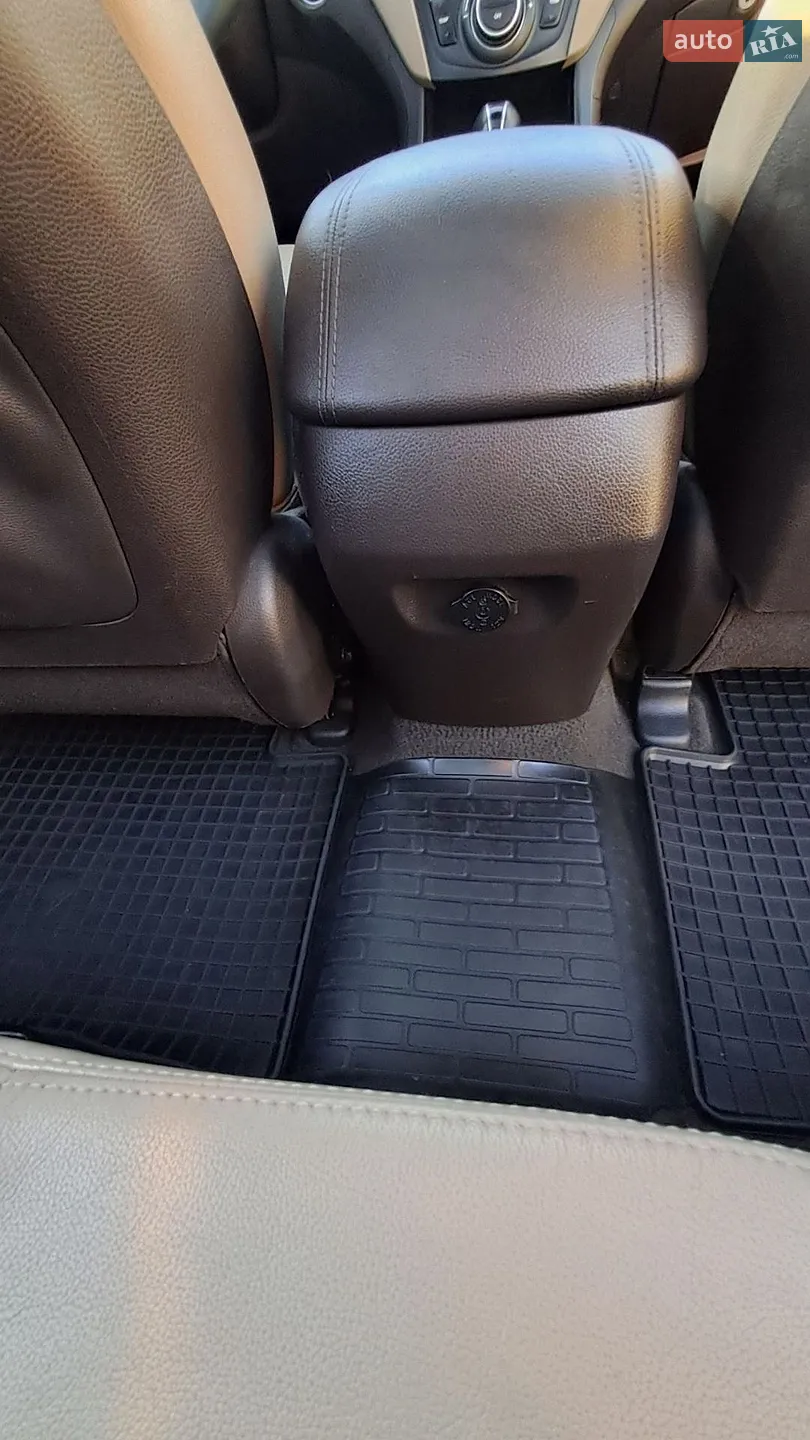 2013 Hyundai Santa Fe - мініатюра 33