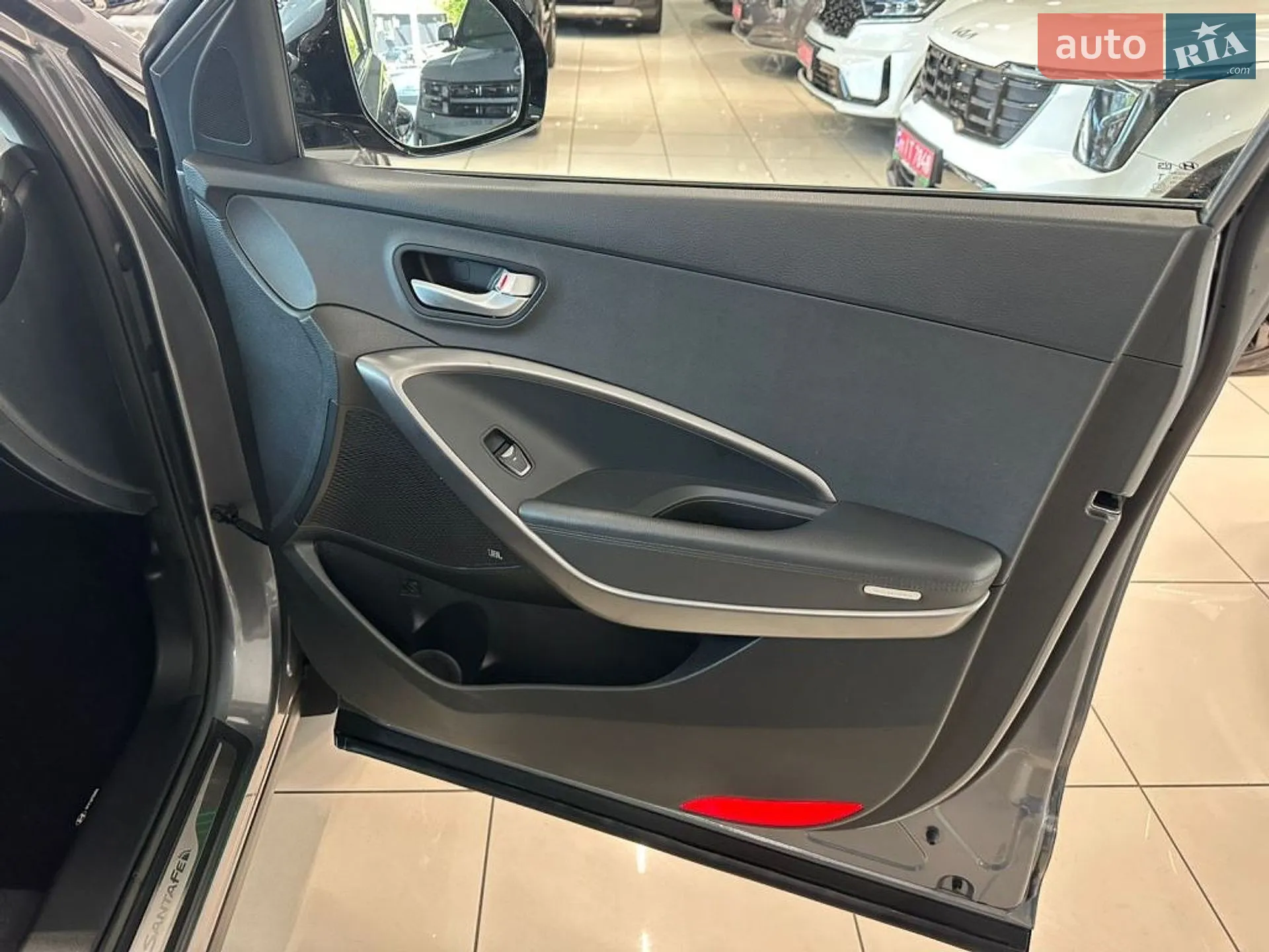 2016 Hyundai Santa Fe - мініатюра 25