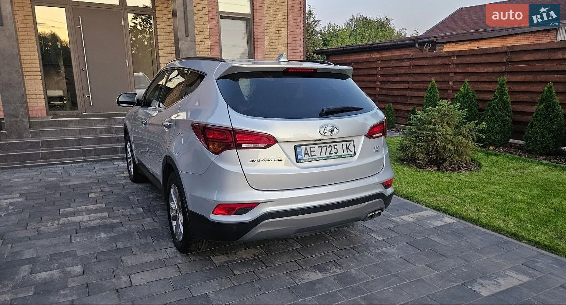 2017 Hyundai Santa Fe - мініатюра 2