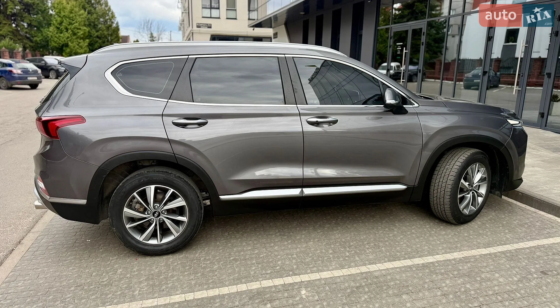 2019 Hyundai Santa Fe - мініатюра 11