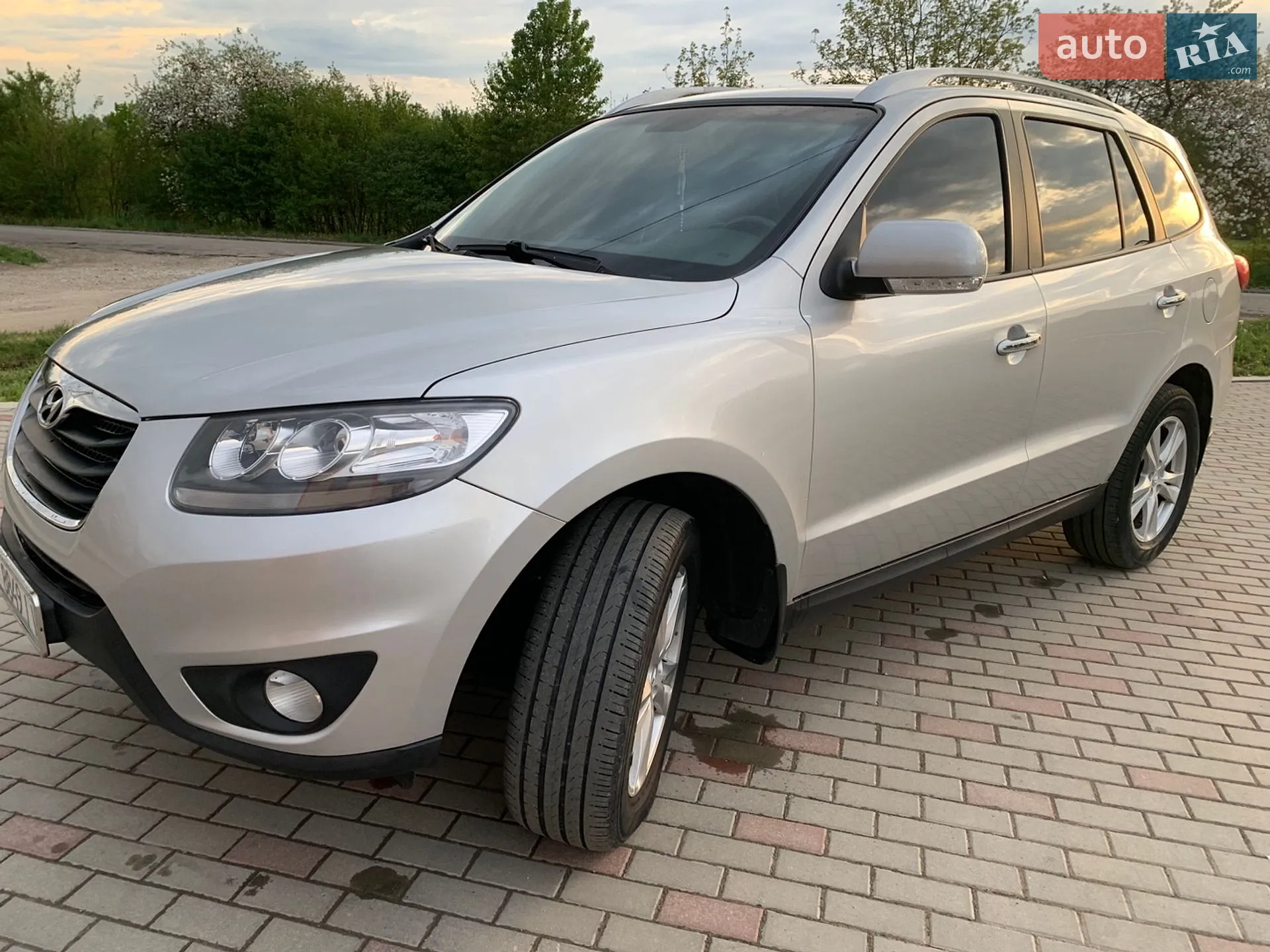 2010 Hyundai Santa Fe - мініатюра 2