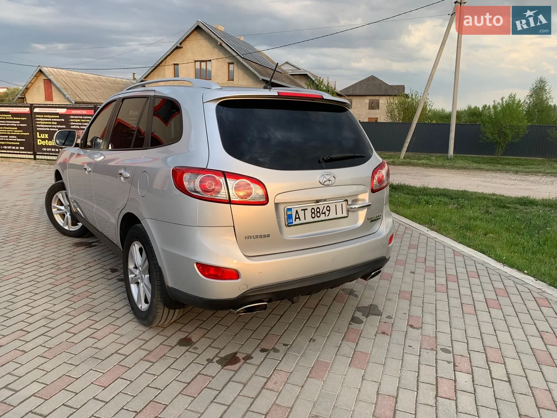 2010 Hyundai Santa Fe - мініатюра 9