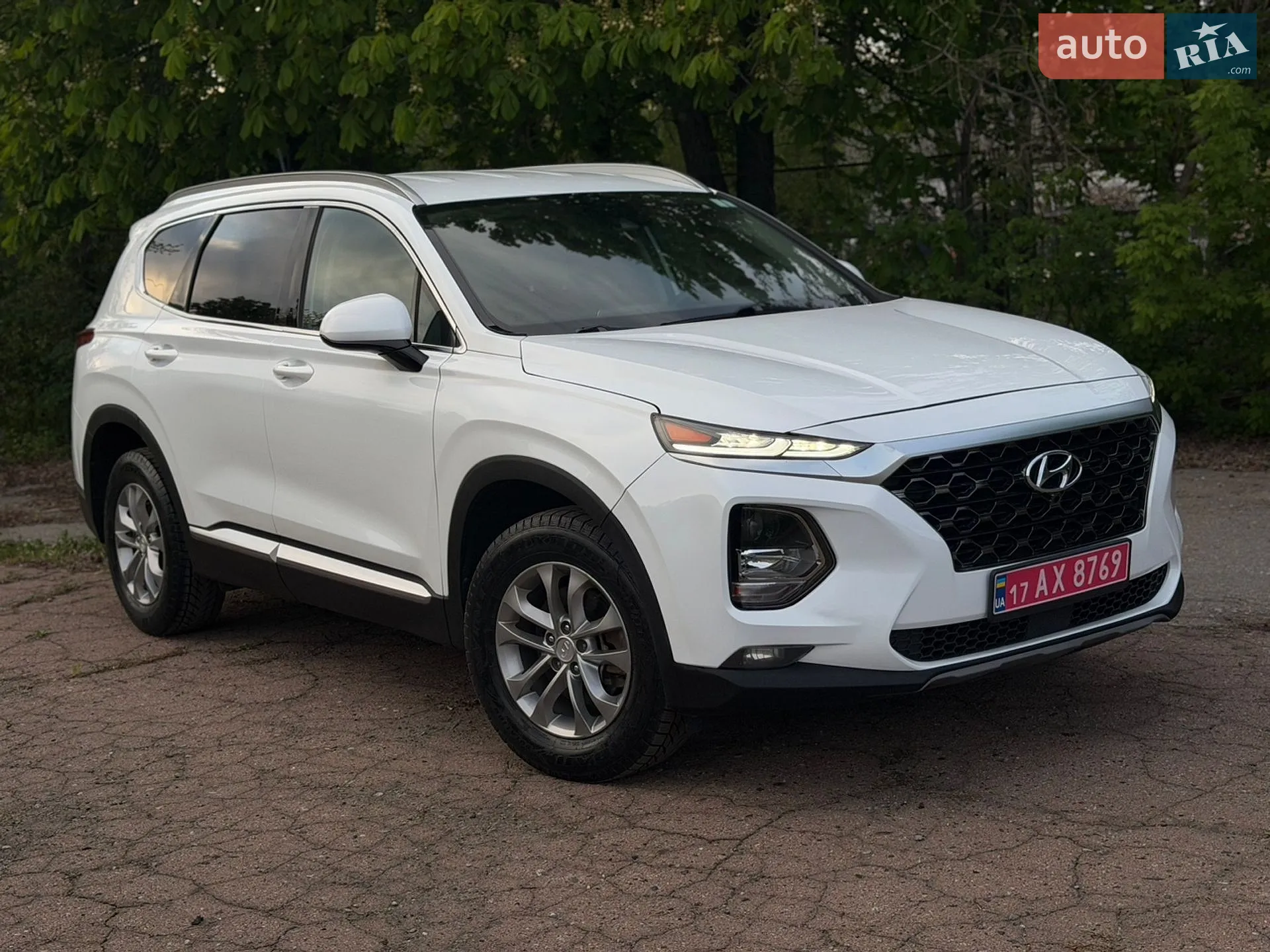 2019 Hyundai Santa Fe - мініатюра 28