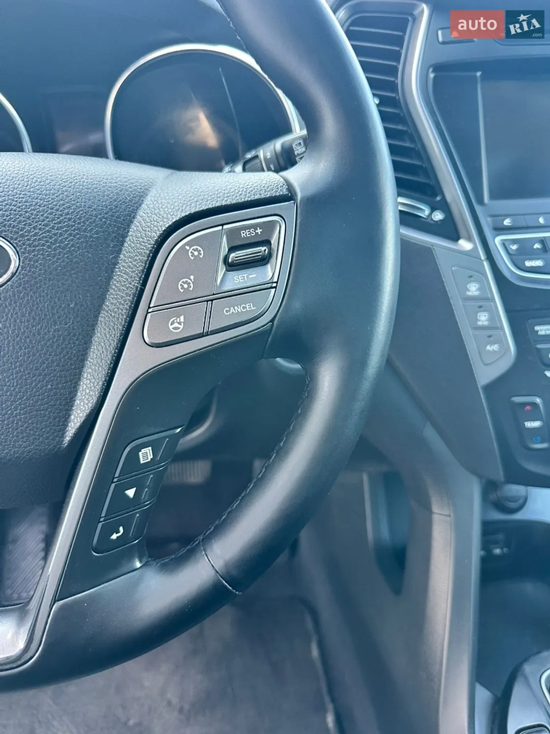 2015 Hyundai Santa Fe - мініатюра 37