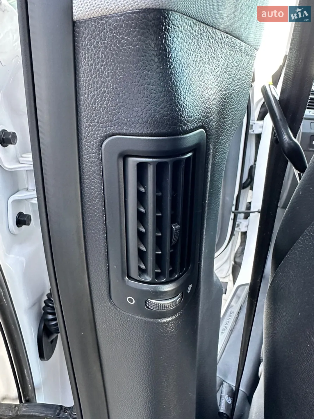 2015 Hyundai Santa Fe - мініатюра 61
