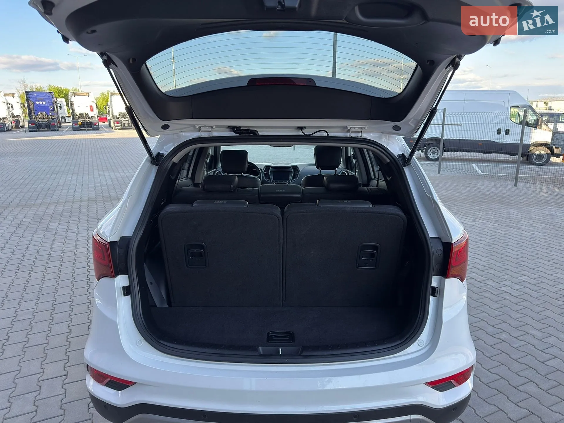 2015 Hyundai Santa Fe - мініатюра 38