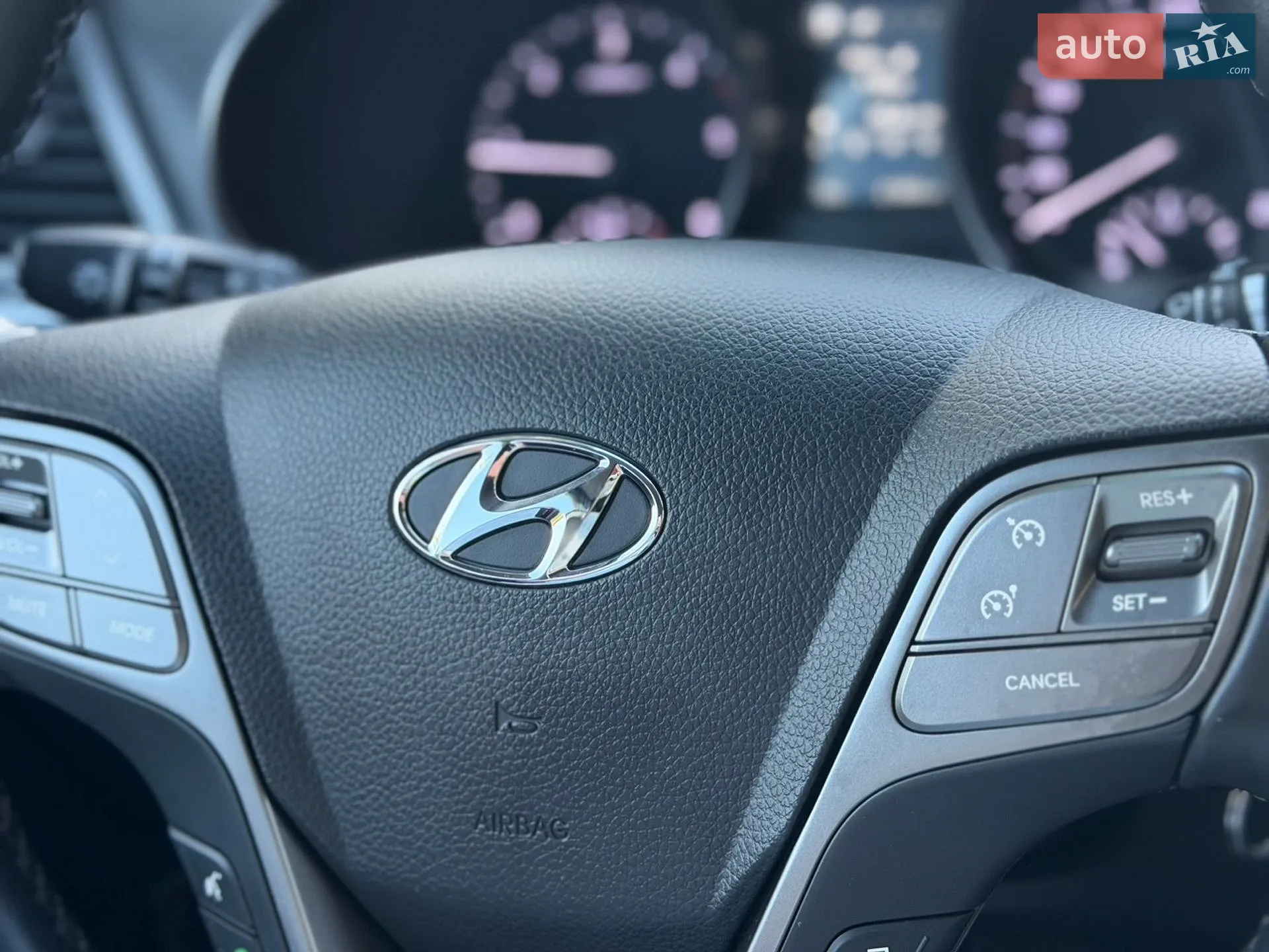 2017 Hyundai Santa Fe - мініатюра 59