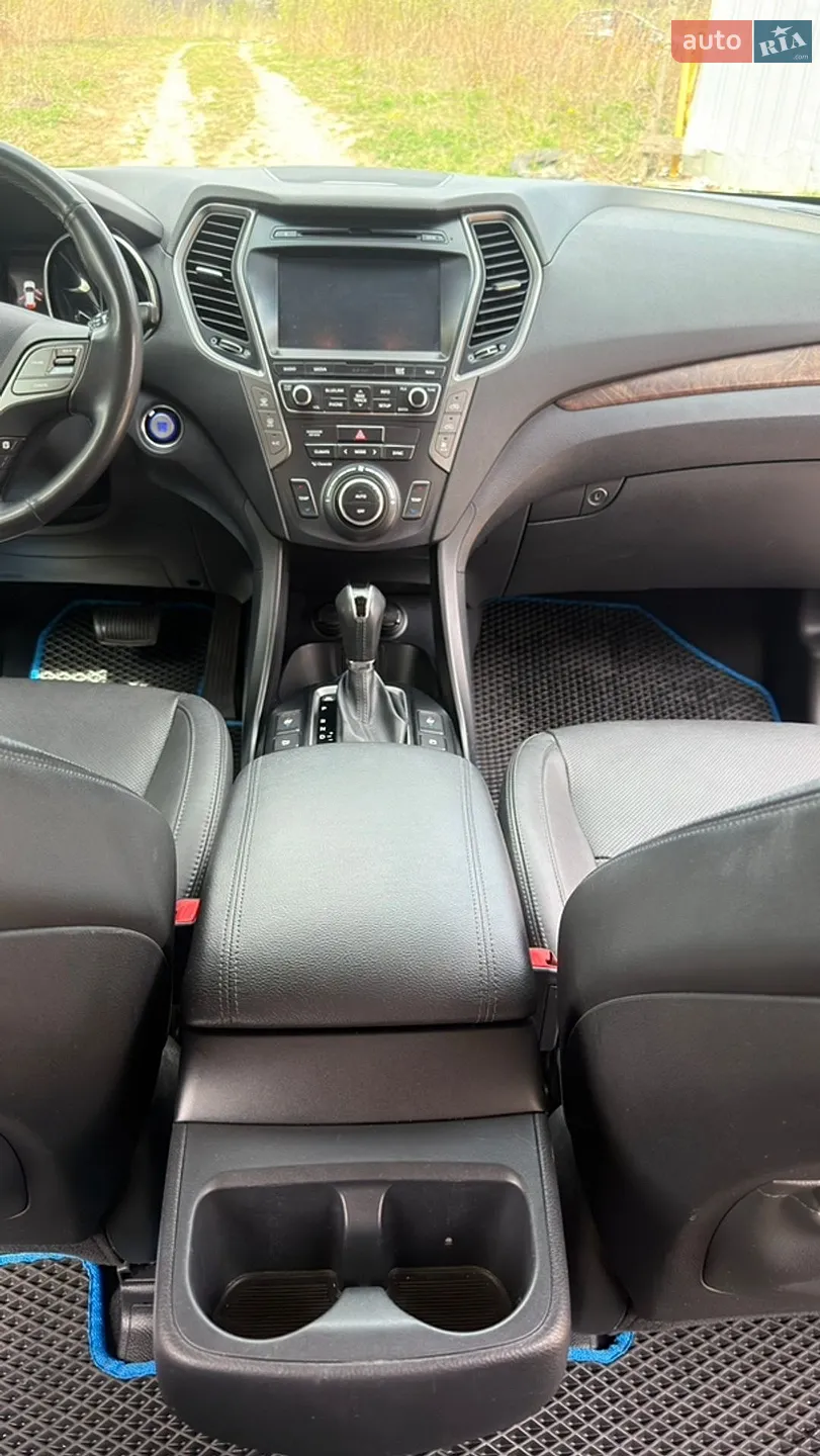 2017 Hyundai Santa Fe - мініатюра 28