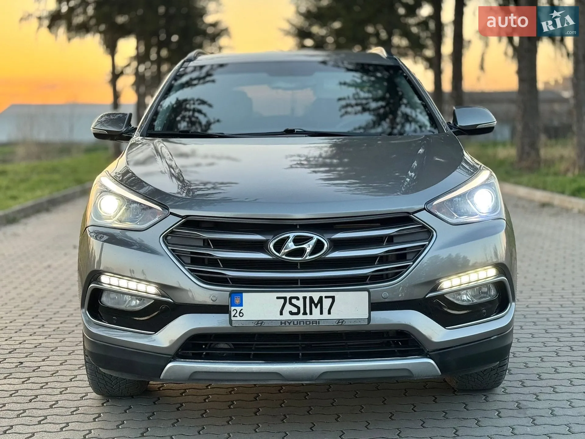 2016 Hyundai Santa Fe - мініатюра 2