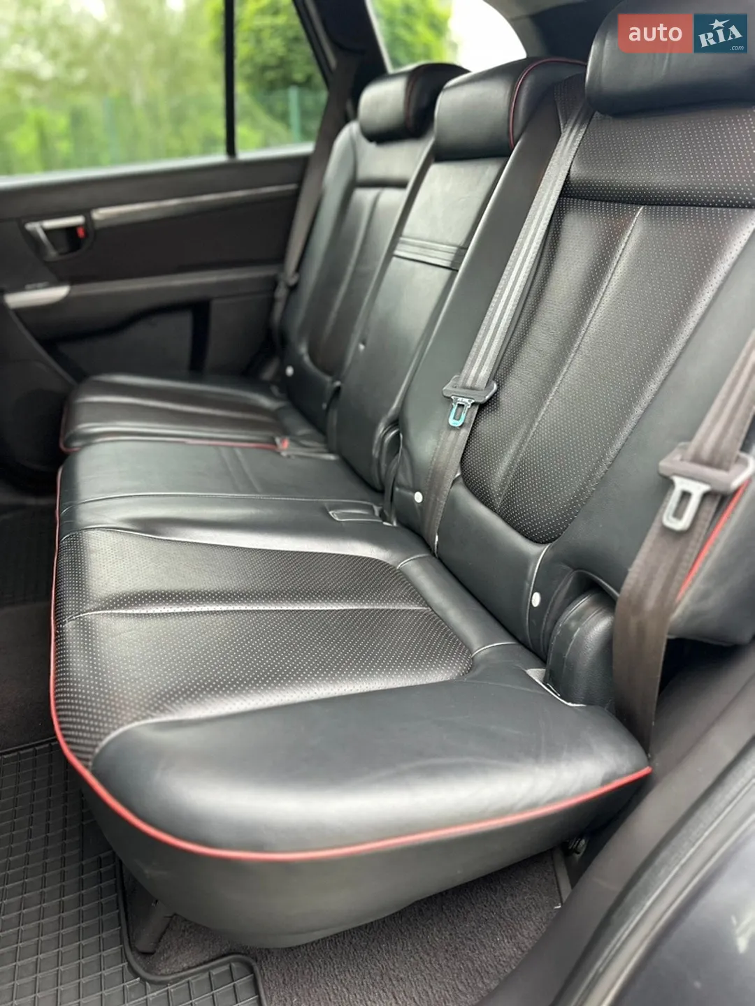 2010 Hyundai Santa Fe - мініатюра 43