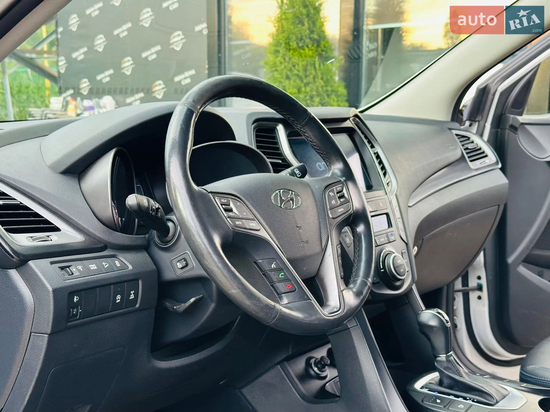 2017 Hyundai Santa Fe - мініатюра 14