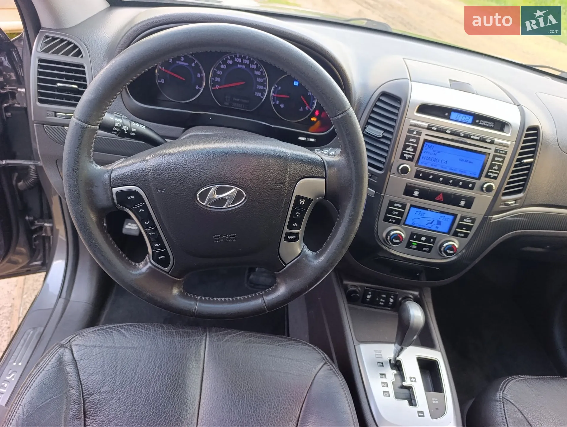 2011 Hyundai Santa Fe - мініатюра 21