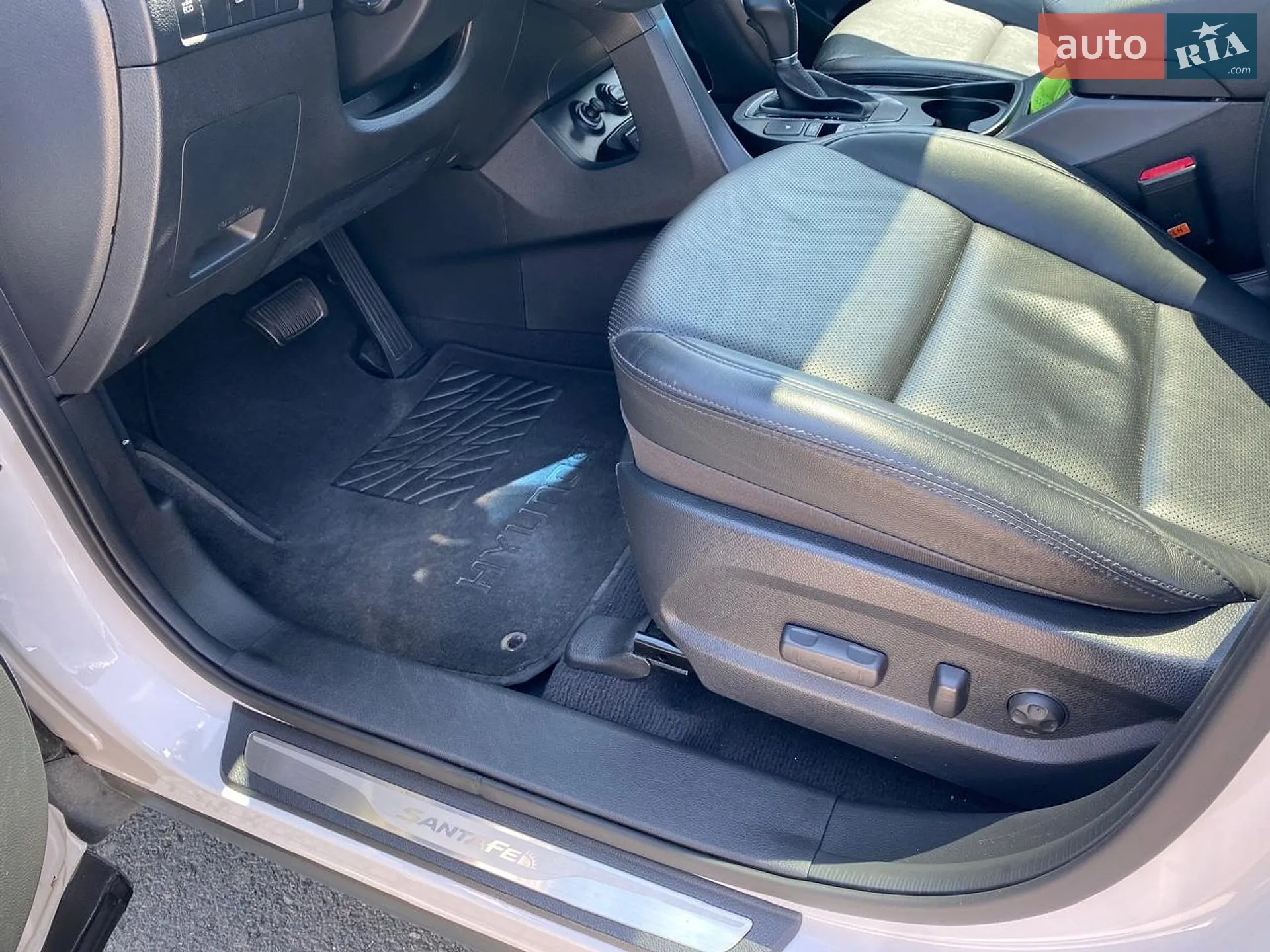 2015 Hyundai Santa Fe - мініатюра 10