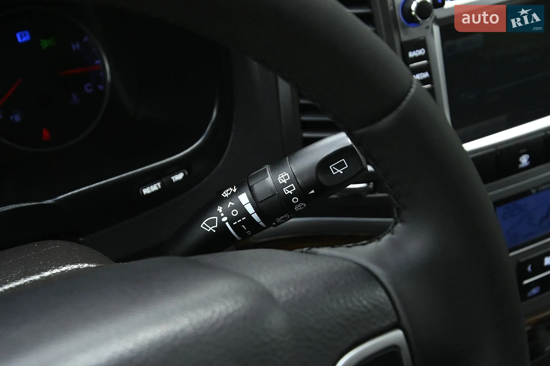 2011 Hyundai Santa Fe - мініатюра 29
