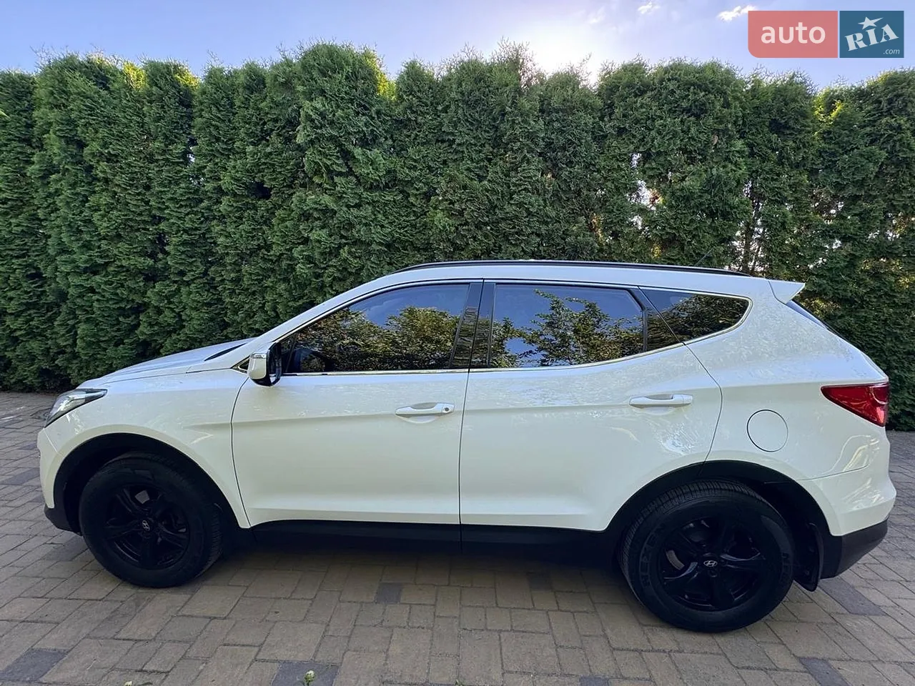 2012 Hyundai Santa Fe - мініатюра 16