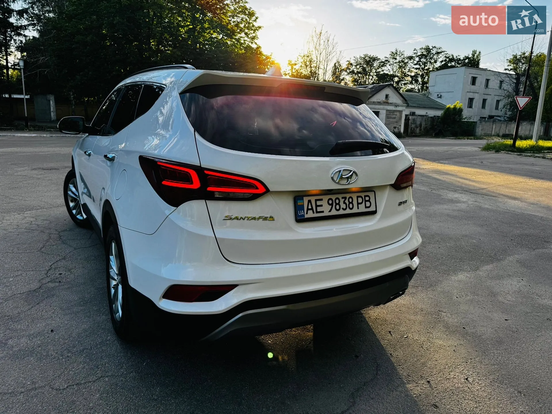 2016 Hyundai Santa Fe - мініатюра 9