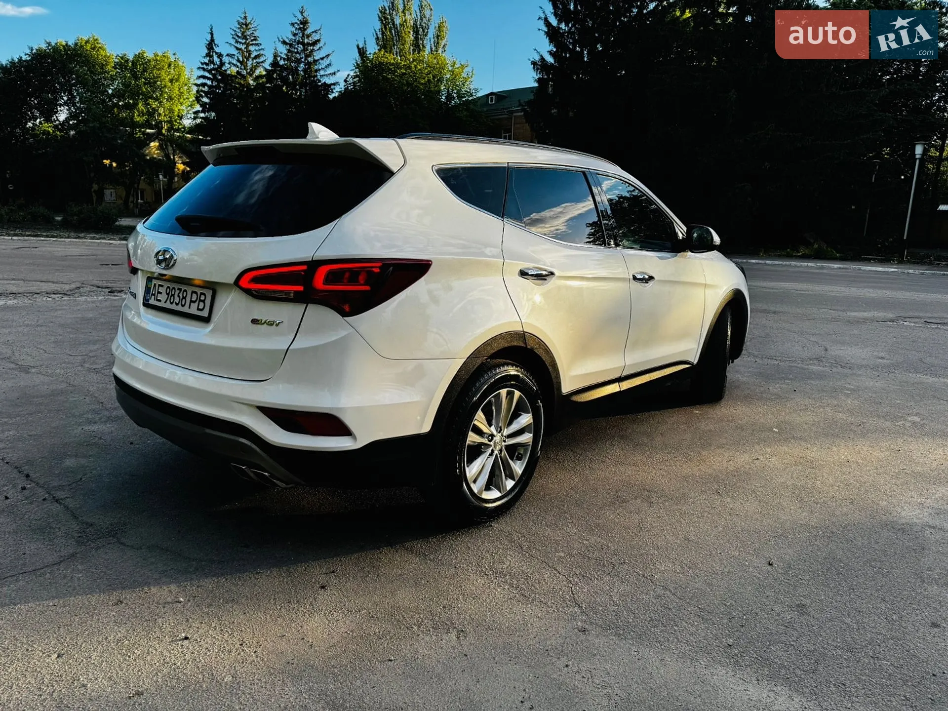2016 Hyundai Santa Fe - мініатюра 14