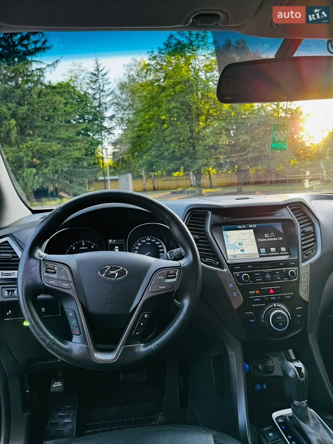 2016 Hyundai Santa Fe - мініатюра 28