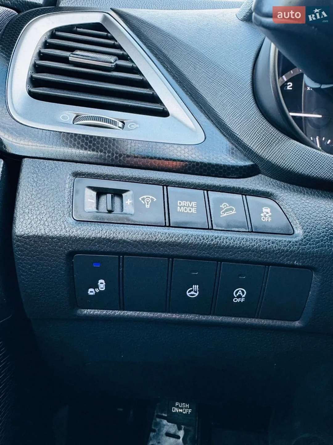 2016 Hyundai Santa Fe - мініатюра 42