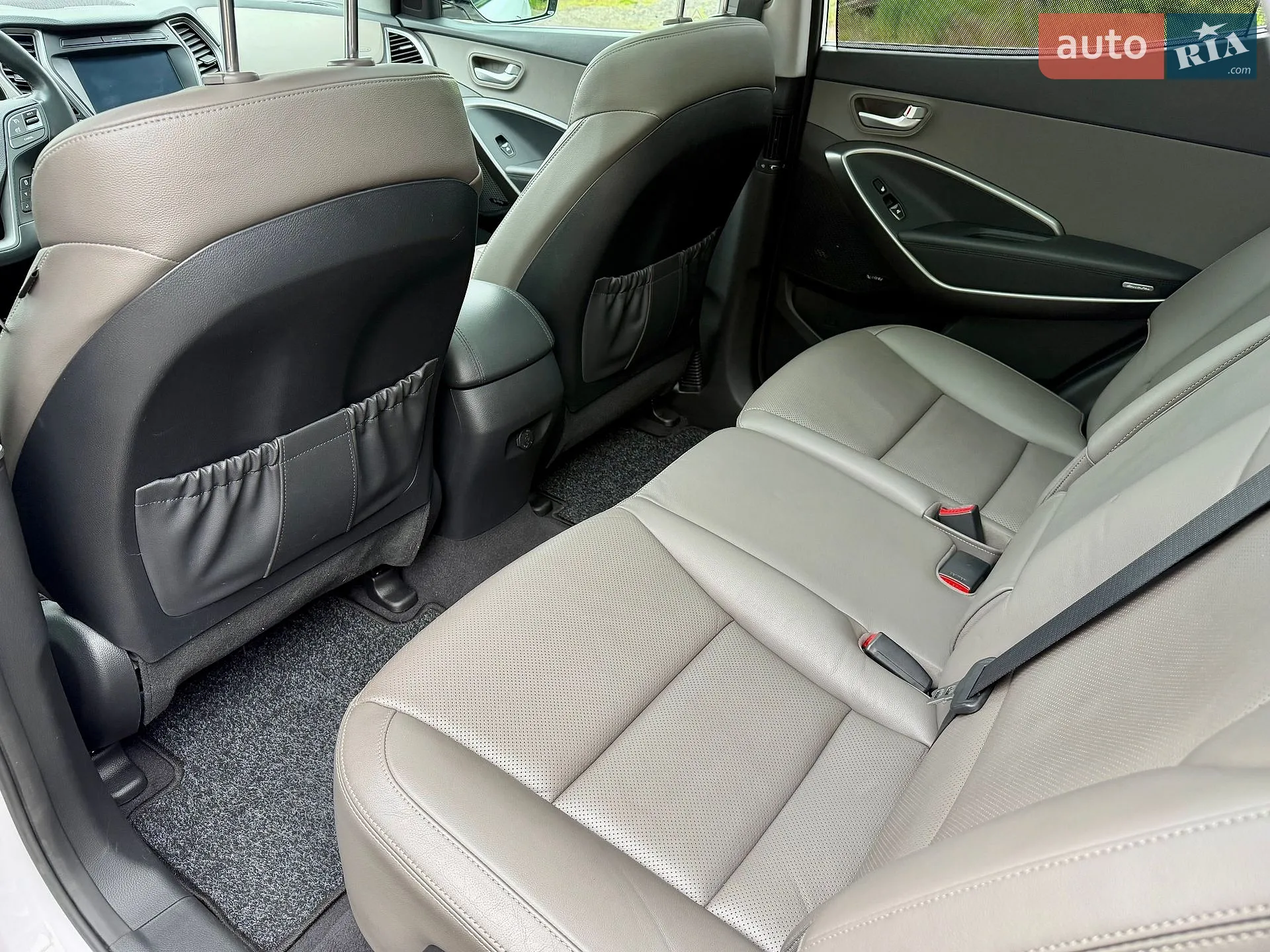 2017 Hyundai Santa Fe - мініатюра 43