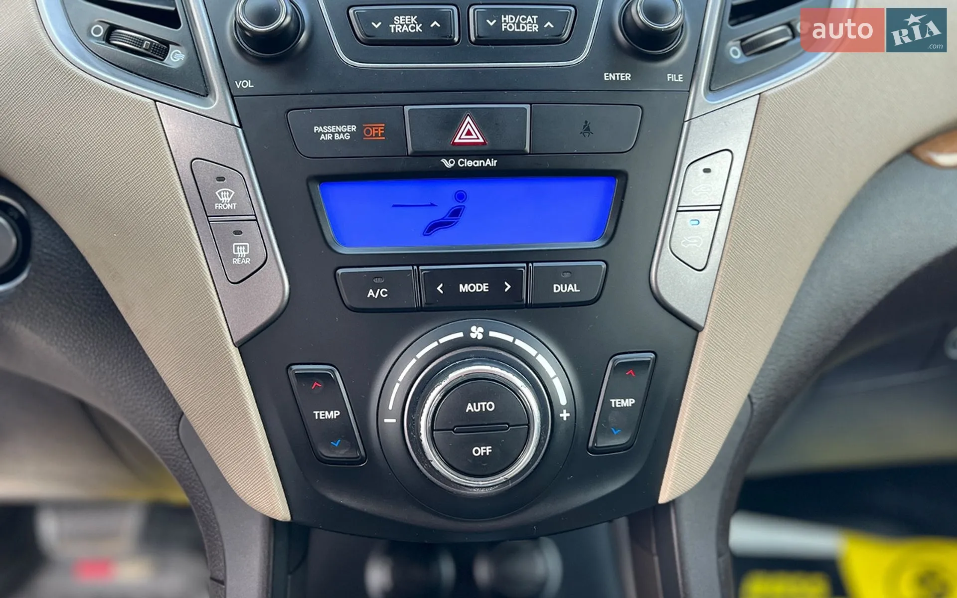 2014 Hyundai Santa Fe - мініатюра 15