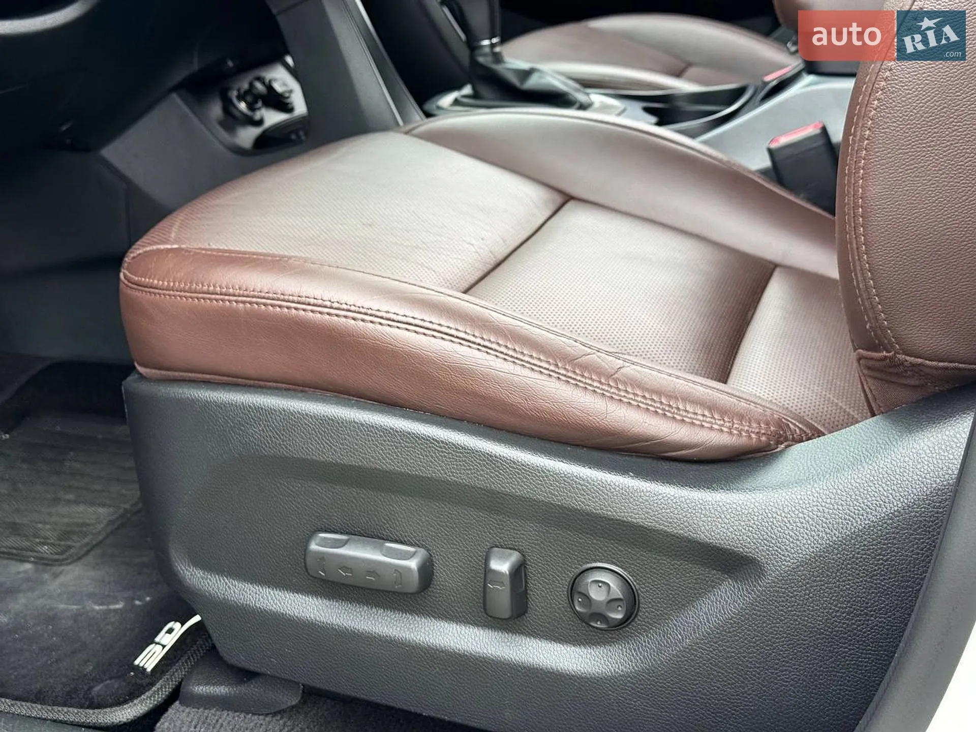2016 Hyundai Santa Fe - мініатюра 22