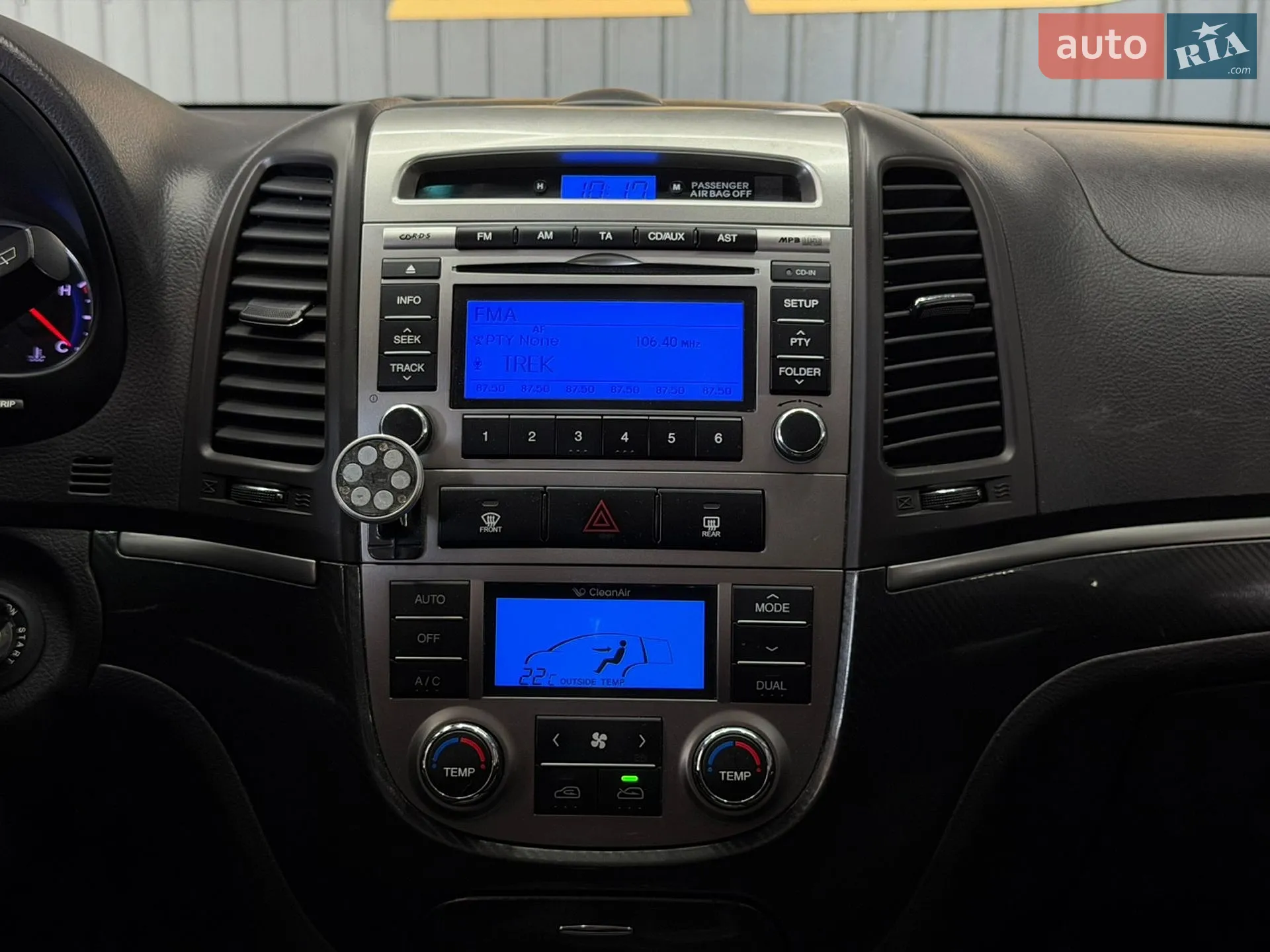 2011 Hyundai Santa Fe - мініатюра 24