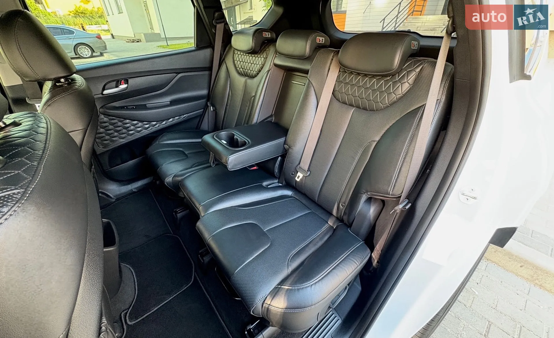 2018 Hyundai Santa Fe - мініатюра 23