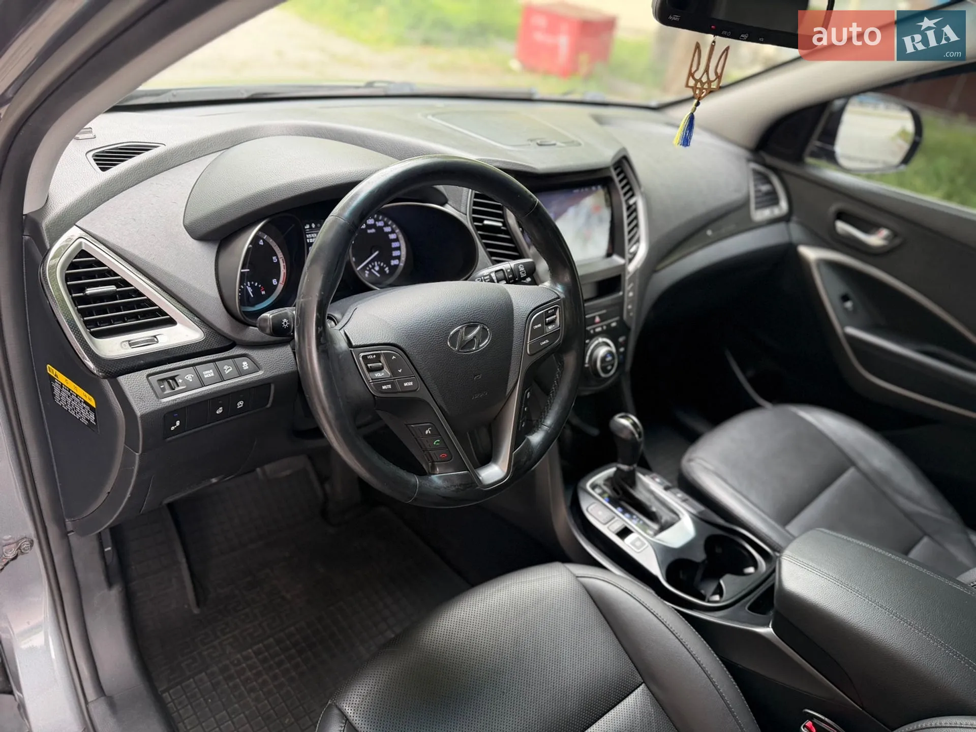 2017 Hyundai Santa Fe - мініатюра 18