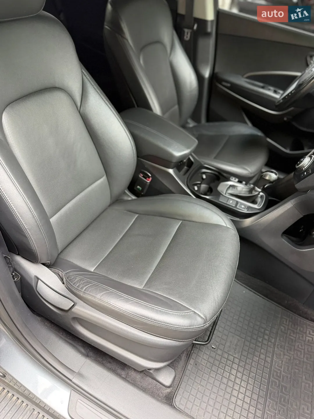 2017 Hyundai Santa Fe - мініатюра 24