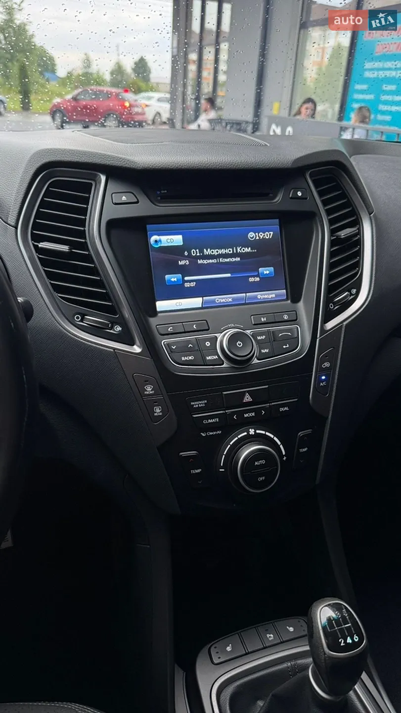 2015 Hyundai Santa Fe - мініатюра 28