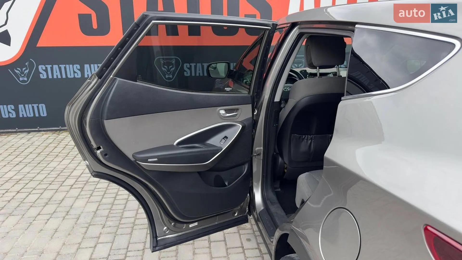 2016 Hyundai Santa Fe - мініатюра 26