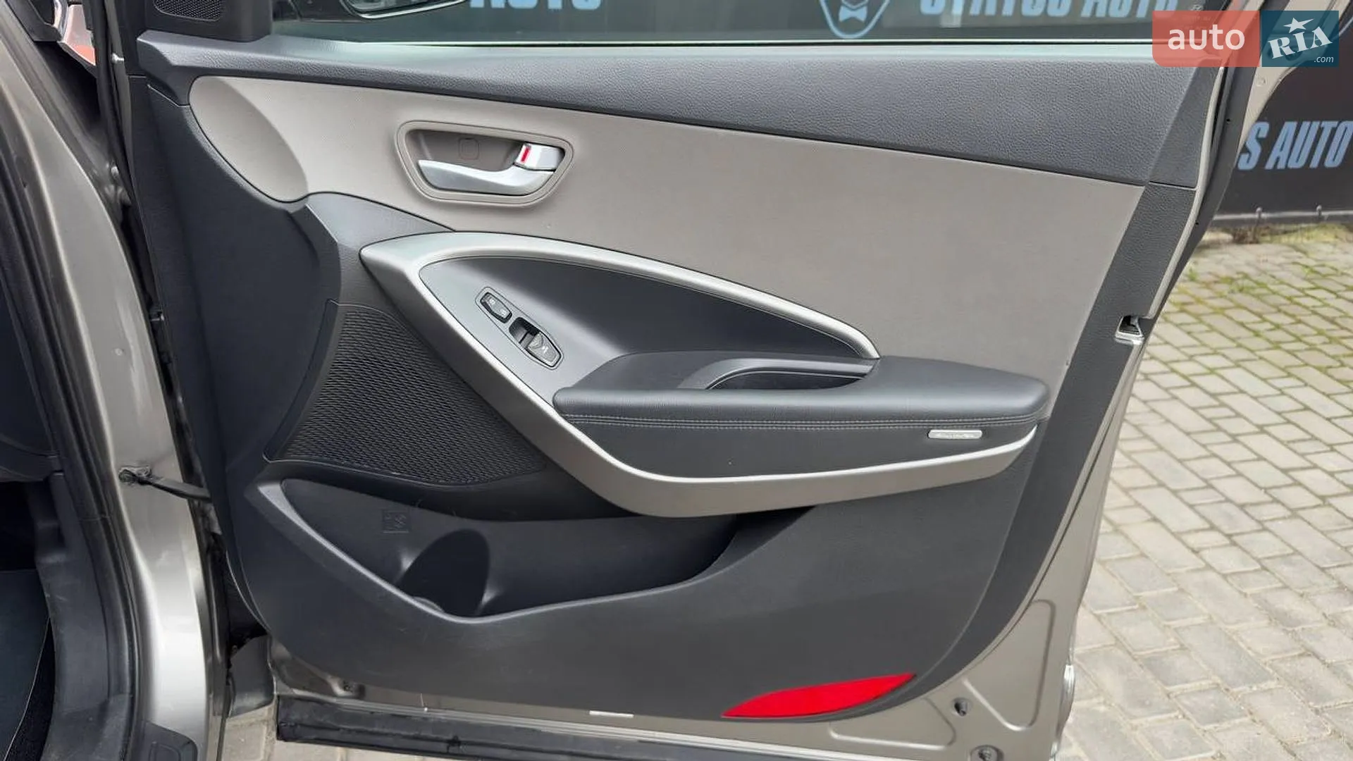 2016 Hyundai Santa Fe - мініатюра 35