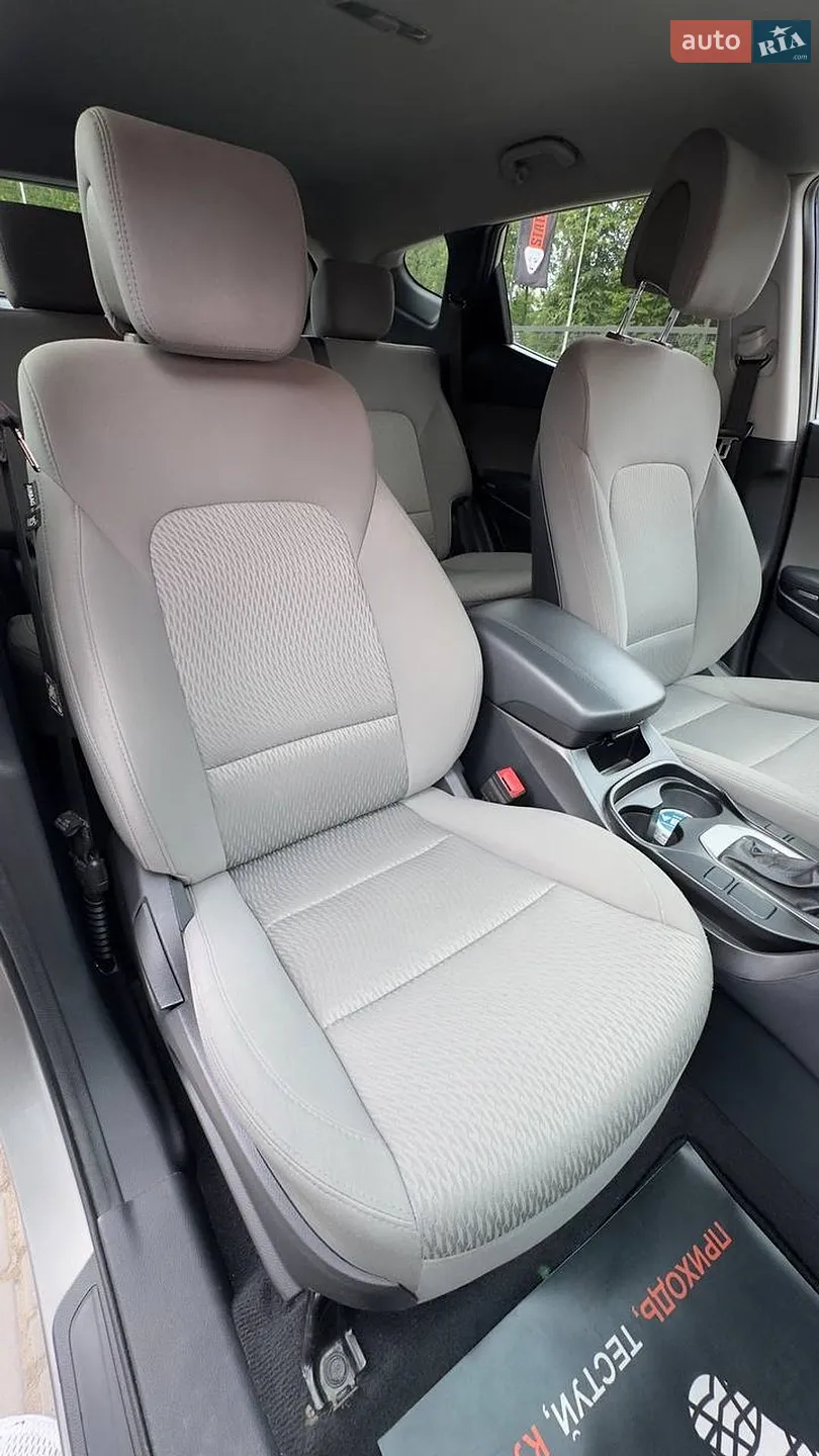 2016 Hyundai Santa Fe - мініатюра 37