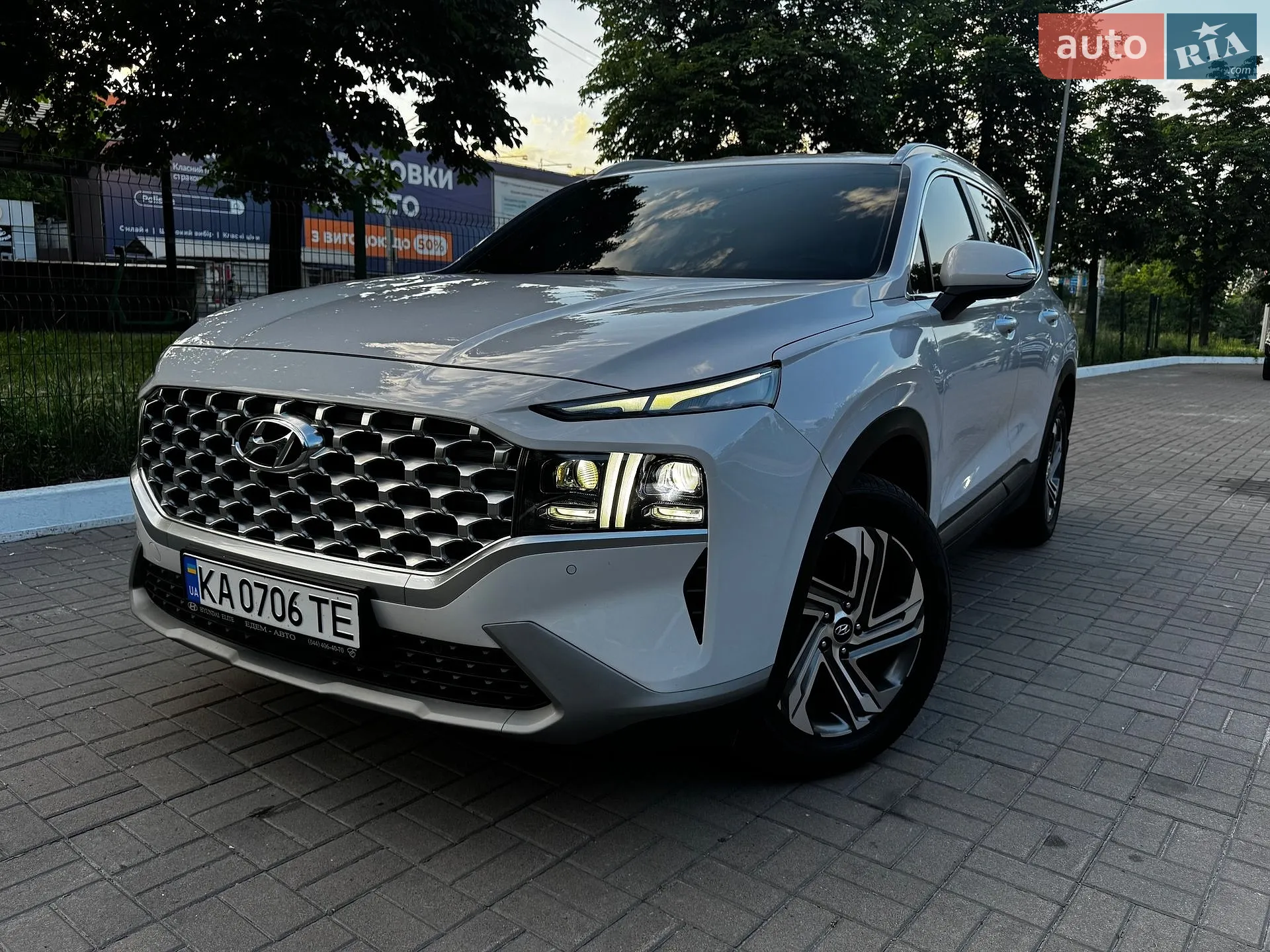 2021 Hyundai Santa Fe - мініатюра 12